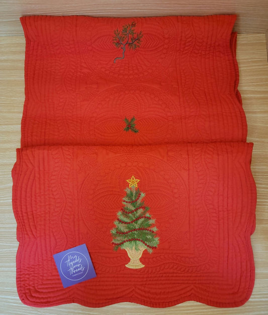 Table Runner-Christmas Tree (Crimson)