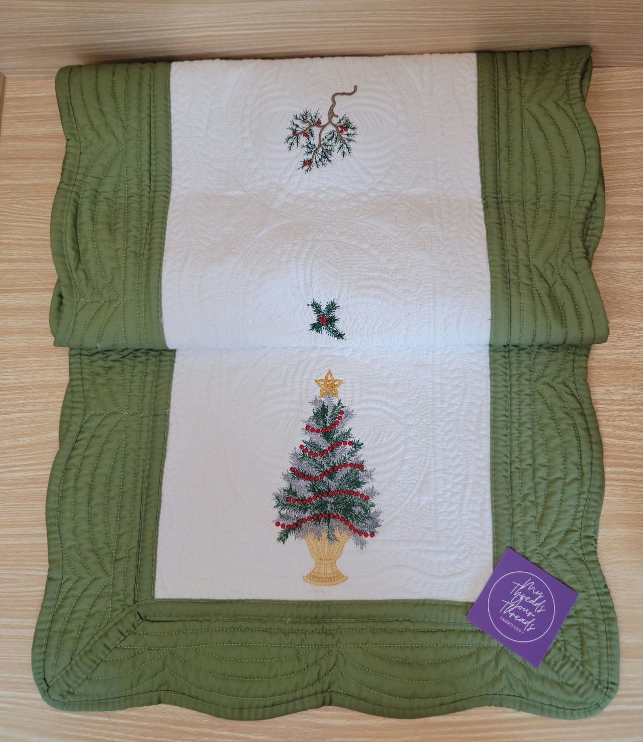 Table Runner-Christmas Tree (Dark Green Variant)